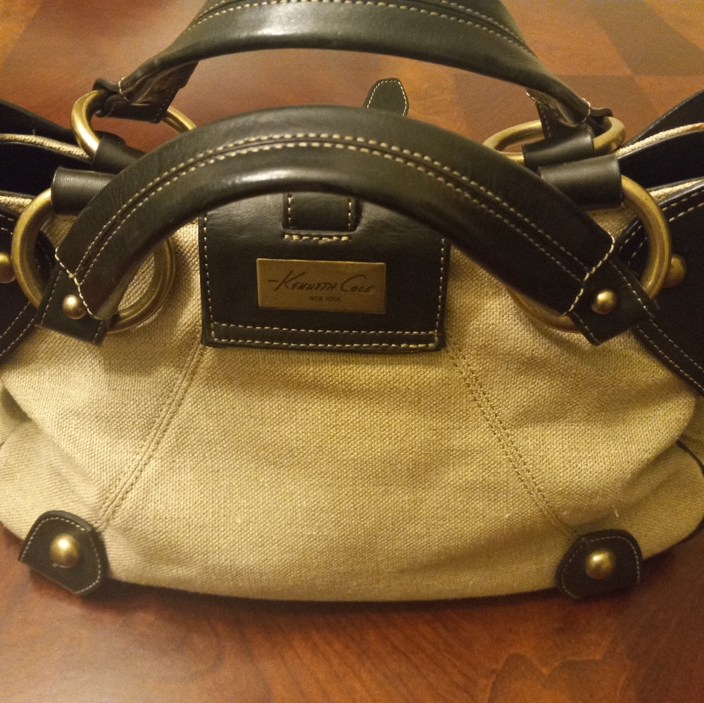 Handbag - Picture 5 of 16